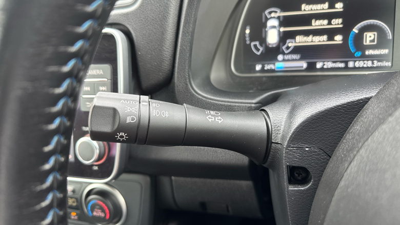 Nissan LEAF 110kW Acenta 39kWh 5dr Auto Electric Hatchback